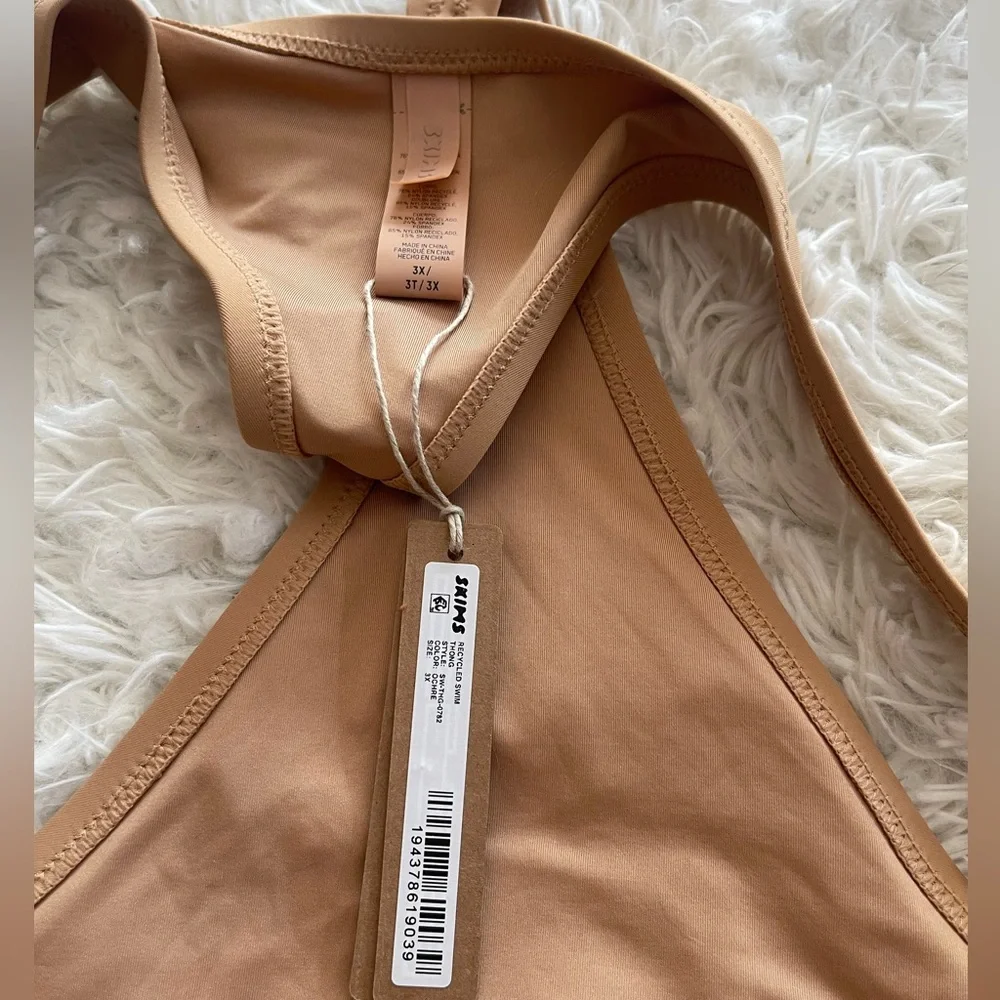 SKIMS nwt swim